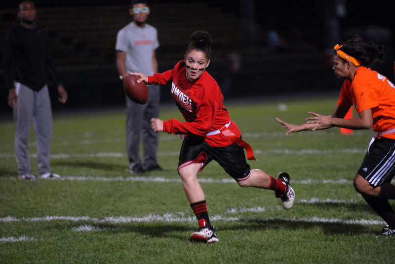 Powderpuff+offers+Morton+West+girls+a+chance+to+play+under+the+bright+lights.+